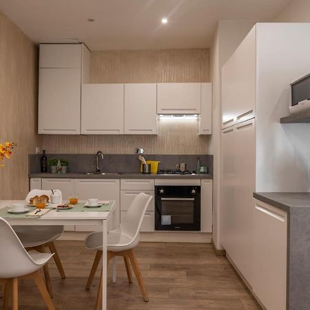 Door22 - Apartment In S. Lorenzo Флоренция Экстерьер фото
